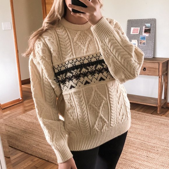 Aran Crafts Sweaters - Aran Crafts Made in Ireland 100% Wool Cable Knit Holiday Crew Neck Sweater XL